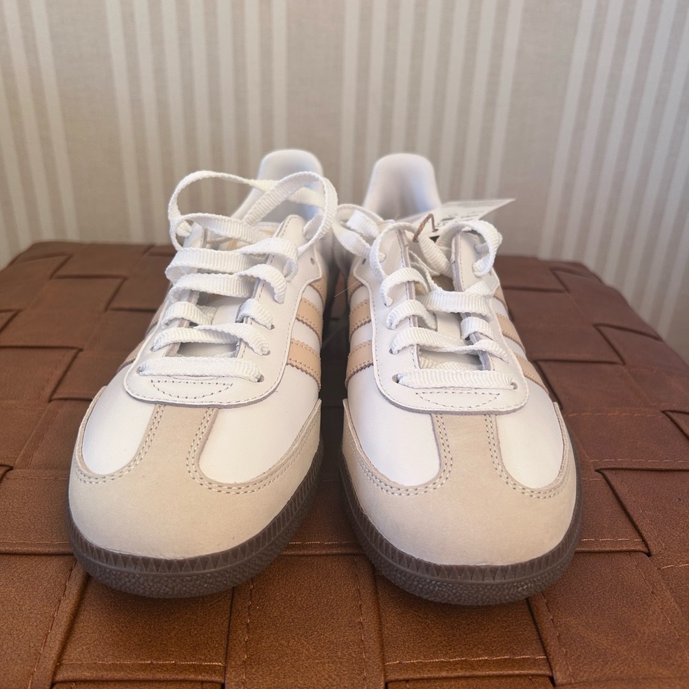 NWT Adidas Samba OG Athletic Sneaker White/Sand Strata / Off White Women’s Sz 8 - Picture 7 of 14